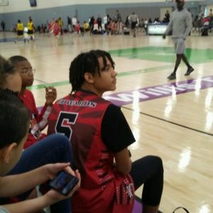 Meet your Posher, Gloria